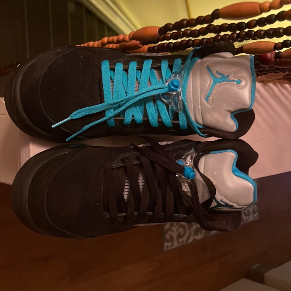New jordan 5 size 10